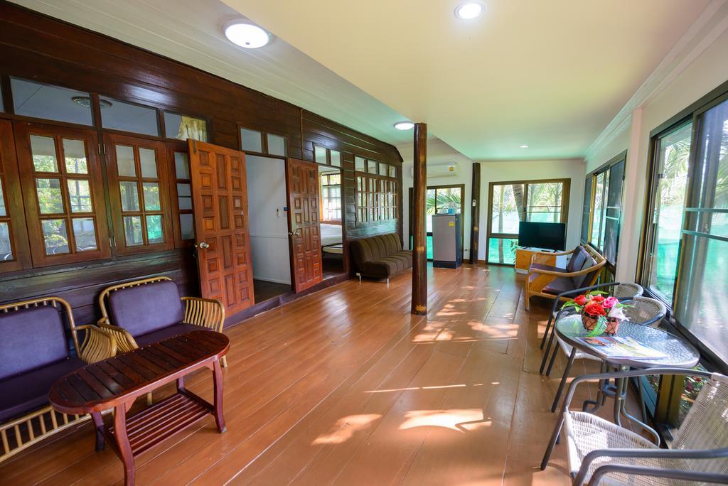Baansuan Aokhai Beach Resort Mae Phim Exteriér fotografie