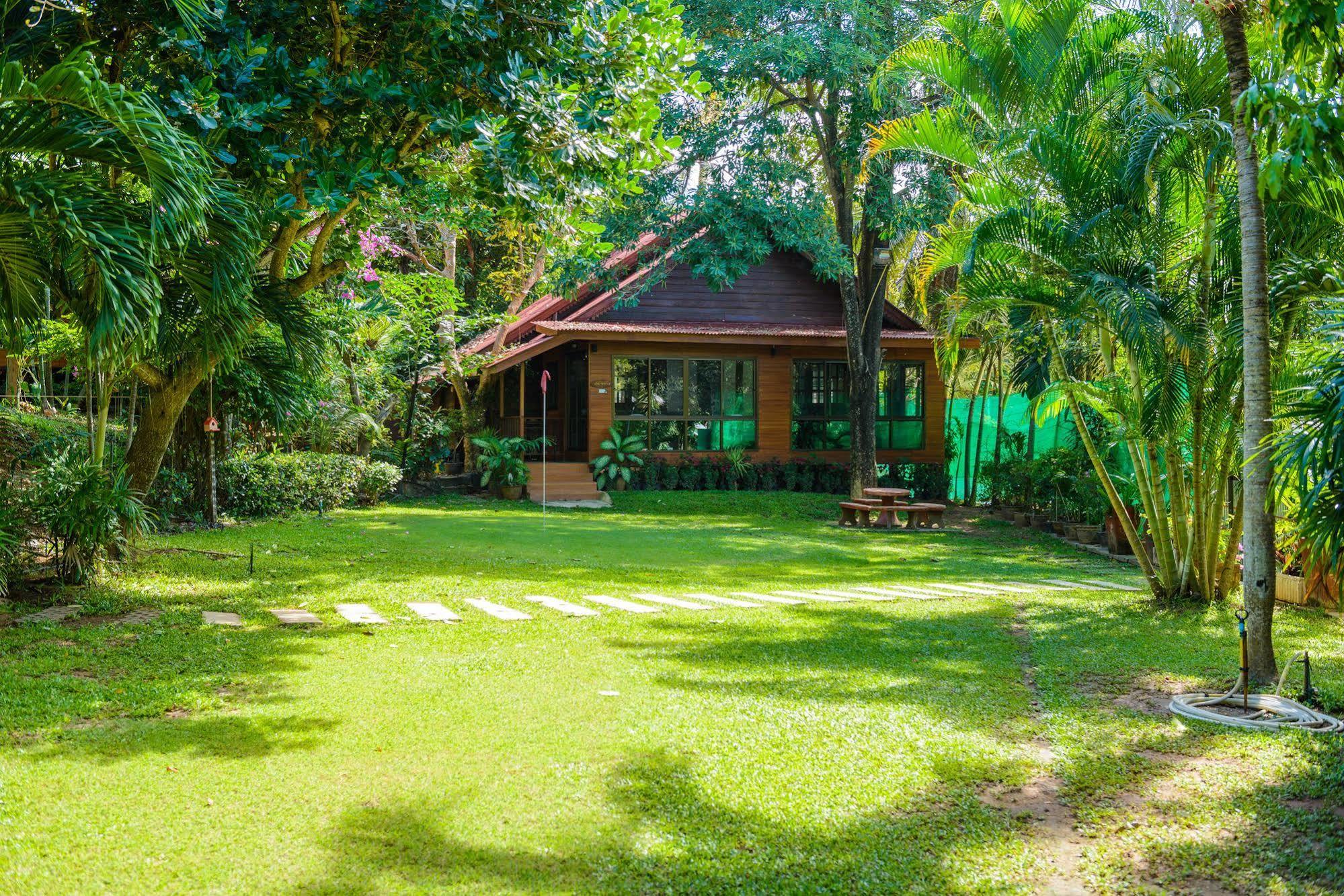 Baansuan Aokhai Beach Resort Mae Phim Exteriér fotografie