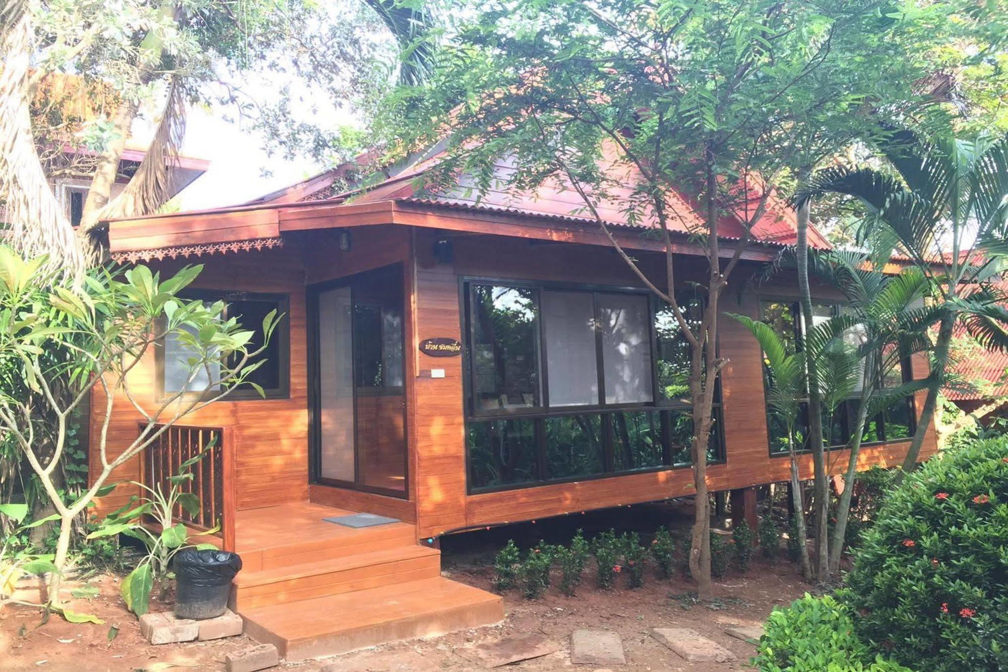 Baansuan Aokhai Beach Resort Mae Phim Exteriér fotografie